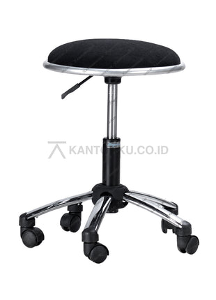 Kursi bar tinggi Ergotec 101TS, stabil dan nyaman dengan sentuhan chrome – Kantorku.co.id