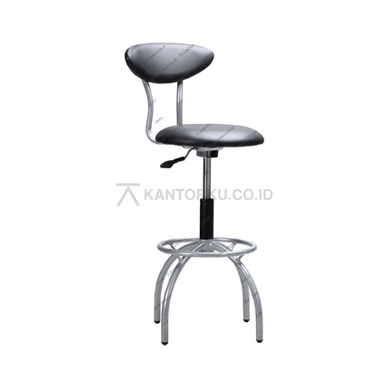 Ergotec 106B – kursi bar tinggi dengan footring stabil dan sentuhan industrial chic, hanya di Kantorku.