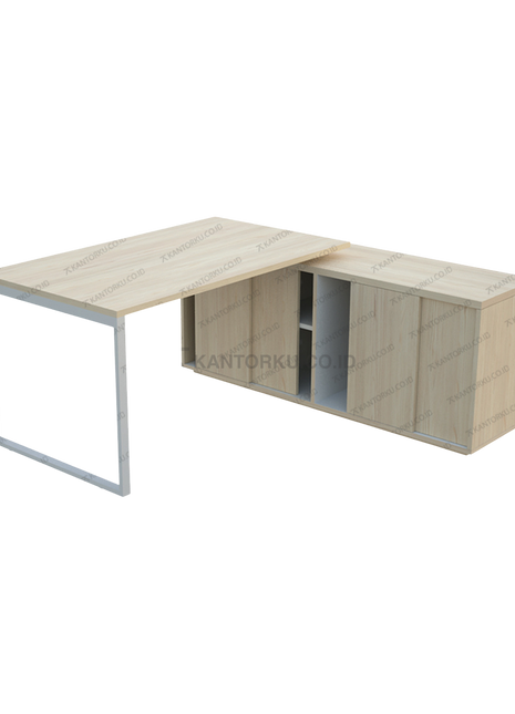 Meja kerja SNO Manager L Desk dengan desain modern dan profesional – Tersedia di Kantorku