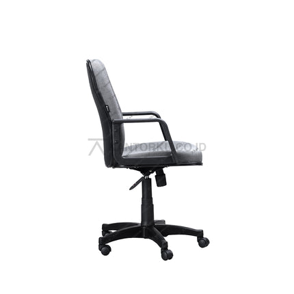 Kursi Kantor ergonomis cocok digunakan sebagai kursi rapat, kursi pimpinan, kursi direktur, kursi manajer, kursi eselon, kursi eksekutif. desain elegan harga ramah di kantong - ERGOTEC - KANTORKU