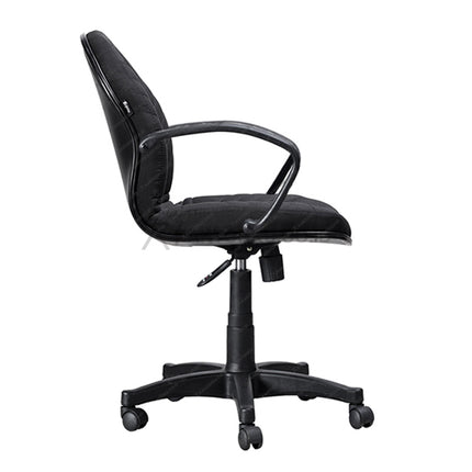 Kursi Kantor ergonomis cocok digunakan sebagai kursi rapat, kursi pimpinan, kursi direktur, kursi manajer, kursi eselon, kursi eksekutif. desain elegan harga ramah di kantong - ERGOTEC - KANTORKU