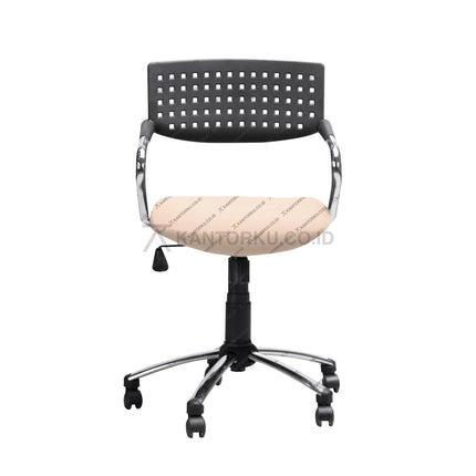 Kursi kerja Ergotec 842S bergaya profesional dan fungsional – kantorku.co.id