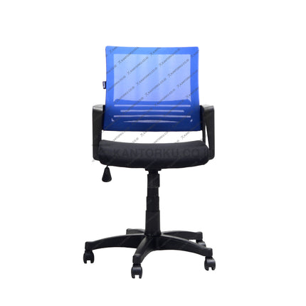 Kursi Ergotec bergaya profesional dengan kaki chrome kuat – kantorkudotcodotid