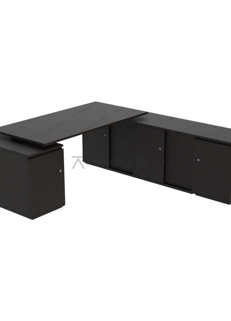 Meja kerja premium Apex Director dengan desain elegan dan eksklusif – Tersedia di Kantorku.