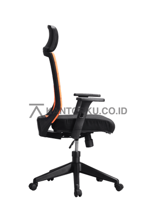 kursi ergonomis dengan sandaran tinggi dan lengan fleksibel untuk ruang kerja — kantorkudotcodotid