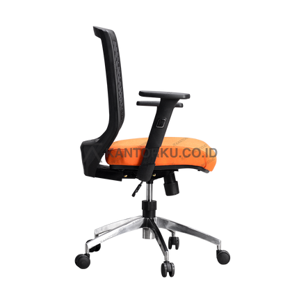 kursi kantor profesional dengan sandaran tangan fleksibel dan dudukan nyaman — kantorkudotcodotid