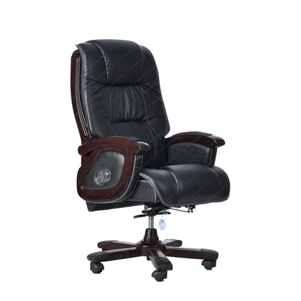 Kursi kantor Harold Asmund dengan ornamen kayu mewah – kantorku.co.id