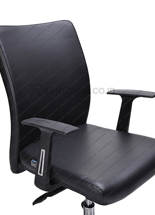 Indachi Aviero II, kursi kantor elegan dengan rangka alumunium kokoh dan fitur kenyamanan premium di Kantorku.