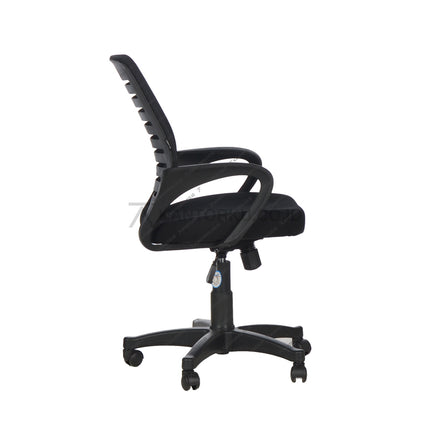 Kursi kerja Harold Baldur 872 S berbahan Mesh dan Fabric nyaman digunakan – kantorku.co.id