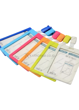 Bantex ID Card Holder Portrait with Clip bahan plastik bening kuat – Tersedia di Kantorku.co.id
