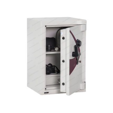Brankas Chubbsafes King Cobra MK II bersertifikasi internasional