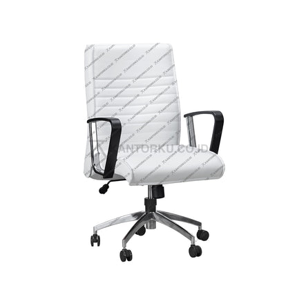 Kursi Kantor warna Putih cocok digunakan sebagai kursi rapat, kursi pimpinan, kursi direktur, kursi manajer, kursi eselon, maupun kursi eksekutif. Dengan desain elegan dan harga yang sangat ramah di kantong - SAVELLO BRAVO - KANTORKU