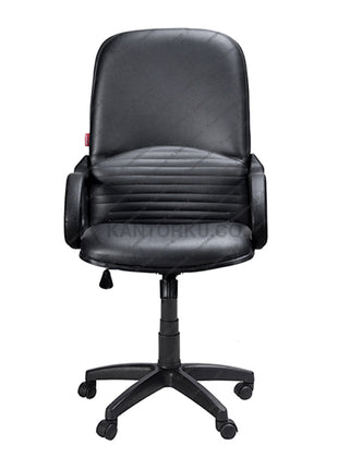 Black office chair on a white background Kursi kerja Chairman camaro EC700