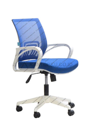 Casova I WFW, kursi modern bergaya elegan dengan opsi warna beragam hanya di KANTORKUDOTCODOTID