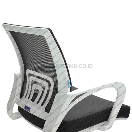 Kursi kantor Casova III W-COT, tampil elegan dengan opsi warna beragam & kaki coating hitam – KANTORKU.