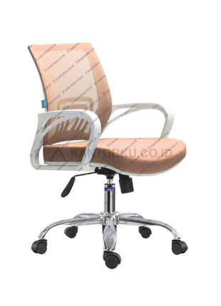 Tingkatkan produktivitas dengan kursi kantor Casova I WCR warna-warni dari KANTORKU.