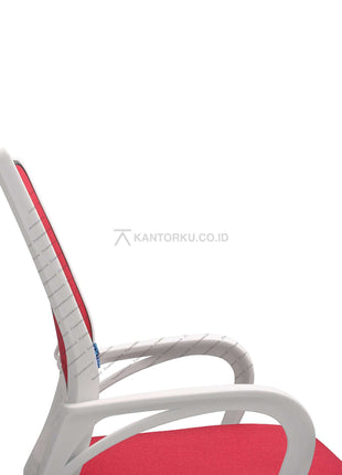 Kursi ruang rapat Catier II WCR, rangka kaki U chrome kokoh dan sandaran ergonomis – Kantorku.co.id