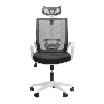 Kursi hadap Catier I WFW dengan rangka kaki cantilever kokoh dan dudukan empuk – tersedia di Kantorku.co.id.