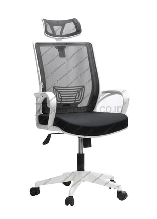 Kursi tamu kantor Catier I WFW ergonomis, sandaran jaring, dan rangka besi chrome – Kantorku.co.id.