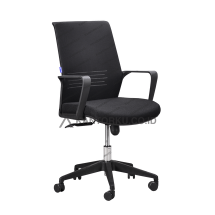 Indachi Cesco II kursi elegan ergonomis untuk ruang kerja — kantorku.co.id