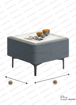 Meja lounge minimalis dengan kombinasi kain lembut dan kaki besi – Tersedia di Kantorku.co.id