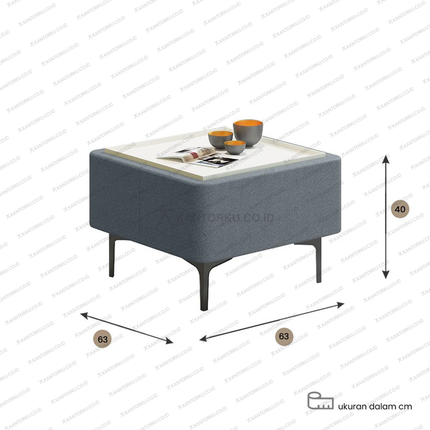 Meja lounge minimalis dengan kombinasi kain lembut dan kaki besi – Tersedia di Kantorku.co.id