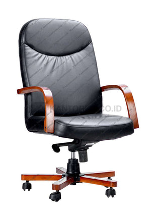 Kursi Savello Diamond HC dengan bahan kulit premium dan fitur HDT Heavy Duty Tilting Control Kantorku.co.id