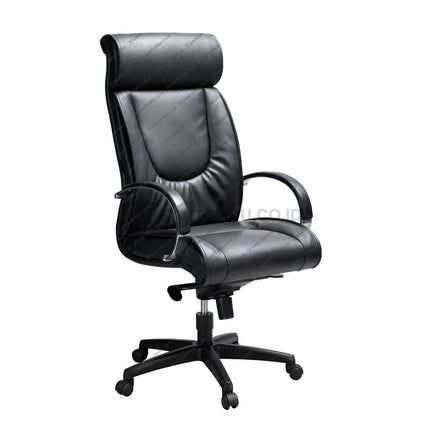 Kursi Savello Direktur premium dengan sandaran ergonomis dan bahan Oscar berkualitas Kantorku.co.id