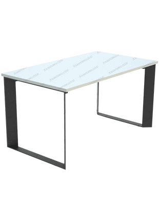 Meja kerja staf FIRM dengan desain minimalis dan kaki besi hitam. Tersedia di Kantorku.