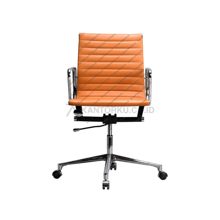 Kursi kantor Indachi Finley II desain elegan kaki aluminium – kantorku