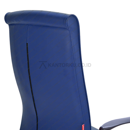 Mengutamakan estetika desain, ergonomi, dan kualitas kursi, Chairman hadir untuk memberikan kenyamanan bagi penggunanya. Fasilitas produksi modern yang berlokasi di Jakarta telah menghasilkan ratusan desain unik guna memenuhi kebutuhan pasar yang beragam. kursi kantor berkualitas dengan garansi 2 tahun*. best seller kursi kantor chairman FLEK EC10 ada di kantorku