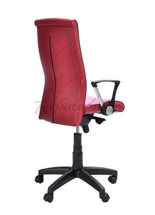 Mengutamakan estetika desain, ergonomi, dan kualitas kursi, Chairman hadir untuk memberikan kenyamanan bagi penggunanya. Fasilitas produksi modern yang berlokasi di Jakarta telah menghasilkan ratusan desain unik guna memenuhi kebutuhan pasar yang beragam. kursi kantor berkualitas dengan garansi 2 tahun*. best seller kursi kantor chairman FLEK EC10 ada di kantorku