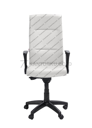 Mengutamakan estetika desain, ergonomi, dan kualitas kursi, Chairman hadir untuk memberikan kenyamanan bagi penggunanya. Fasilitas produksi modern yang berlokasi di Jakarta telah menghasilkan ratusan desain unik guna memenuhi kebutuhan pasar yang beragam. kursi kantor berkualitas dengan garansi 2 tahun*. best seller kursi kantor chairman FLEK EC10 ada di kantorku