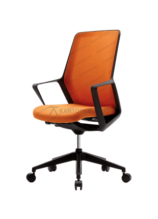 FLO Chair Black FIRM dengan desain profesional untuk ruang kerja formal. Tersedia di Kantorku.