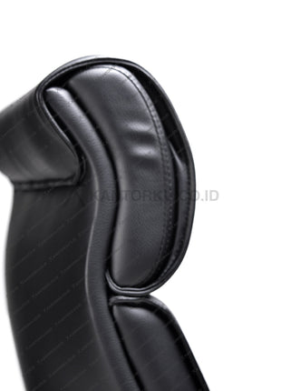Black car interior component on a white backgroundKursi Rapat Pimpinan - Kursi Direktur - Kursi Manajer - Kursi Eselon - Kursi Eksekutif. Kursi Pimpinan, Desain Elegan Harga Murah, Kursi Kantor Ergonomis - Kursi Kerja Desain Minimalis - Kursi Dengan Roda , Kursi Dengan Sandaran Lengan, Dan Hidrolik - Ergotec - Kantorku