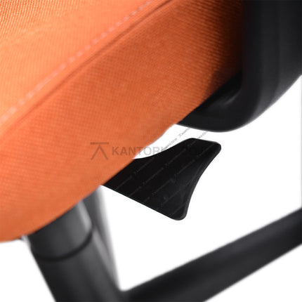 Kursi kerja Gresco GC 202 M dengan fitur tilting control, produk resmi dari KANTORKU.