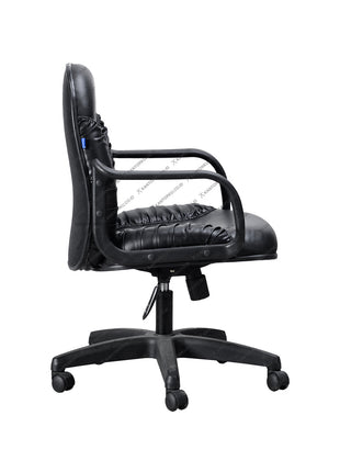 Kursi kantor Gresco GC 206 M TC cocok untuk ruang kepemimpinan bergaya profesional – tersedia di KANTORKU.