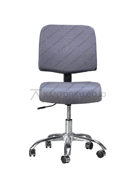 Kursi kantor Gresco GC 607 A dengan desain elegan dan frame kaki chrome kokoh – tersedia di KANTORKU.