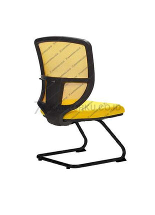 Kursi rapat Savello Inspira V modern dengan finishing powder coating hitam yang mewah Kantorku.co.id