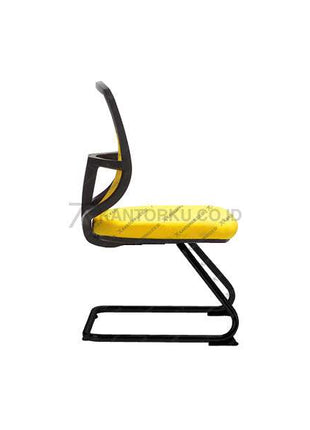 Kursi Savello Inspira V dengan desain ergonomis dan kaki cantilever kokoh berwarna hitam Kantorkudotcodotid