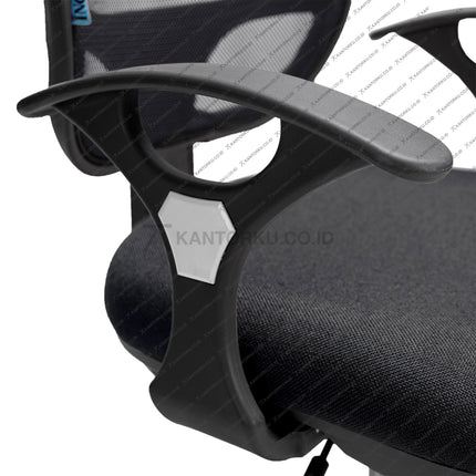 Kursi kerja Inco Javico I modern dengan desain elegan, armrest ergonomis, dan rangka kaki nylon – KANTORKU.CO.ID