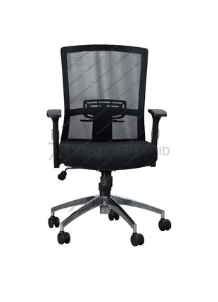Kursi Manager Savello Legacy LT1A ergonomis dengan desain elegan, fitur gaslift, dan Tilting Control untuk kenyamanan kerja maksimal di Kantorku.