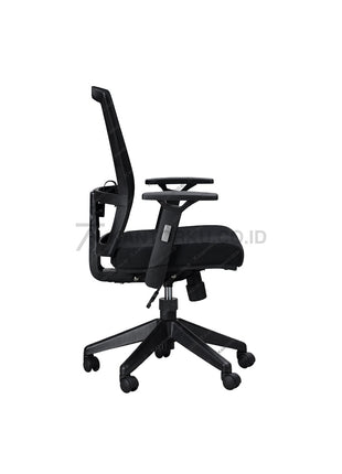 Savello Legacy LT1 kursi manajer modern dengan desain ergonomis dan kaki nylon tahan lama, pilihan ideal untuk kantor bergaya minimalis di Kantorku.