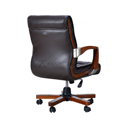 Brown office chair with wooden accents on a white background Temukan Kursi Kerja Pimpinan kamu hanya Di kantorku.co.id Solusi Tepat Kebutuhan Kantor Kamu!!