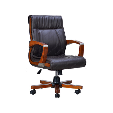 Black office chair with wooden armrests and base on a white Temukan Kursi Kerja Pimpinan kamu hanya Di kantorku.co.id Solusi Tepat Kebutuhan Kantor Kamu!!