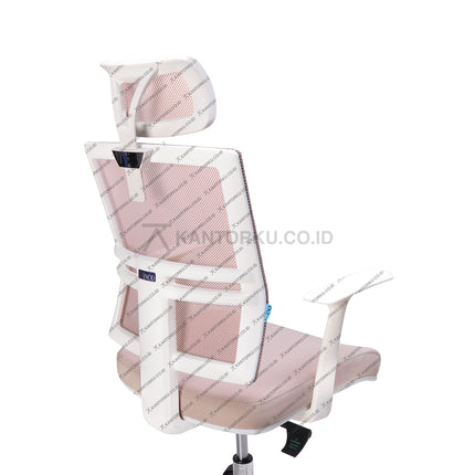 Tampilan samping kursi kantor Malta H WFW warna cream dengan armrest ergonomis – produk dari KANTORKU.