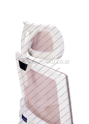 Detail sandaran kepala kursi kantor Malta H WFW warna cream, koleksi KANTORKU