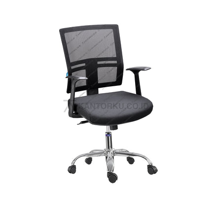 Kursi kantor Malta I CR dengan desain ergonomis dan sandaran lengan nyaman – tersedia di KANTORKU.