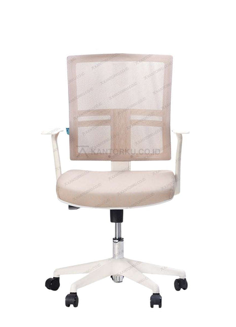 Kursi kantor Malta I WFW dilengkapi kaki nylon yang kokoh dan tahan lama – dapatkan di kantorku.co.id.