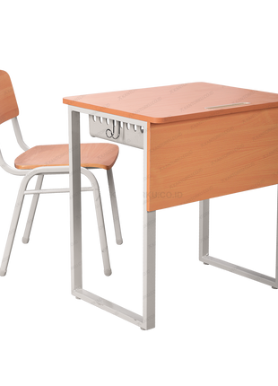 Set Meja Kursi Evaro Indachi Ergonomis untuk belajar anak di sekolah